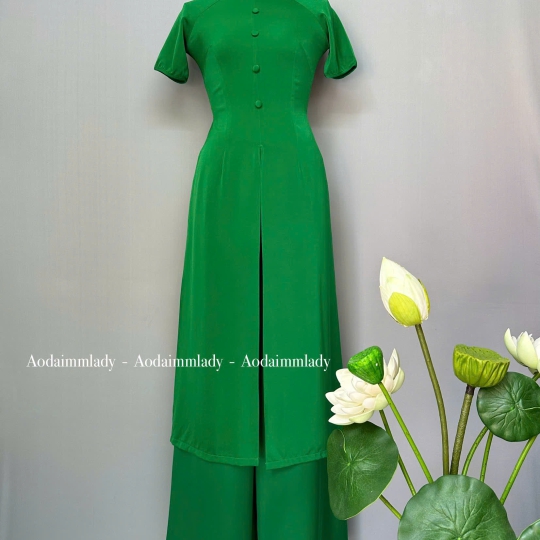 Áo Dài cách tân lụa trơn