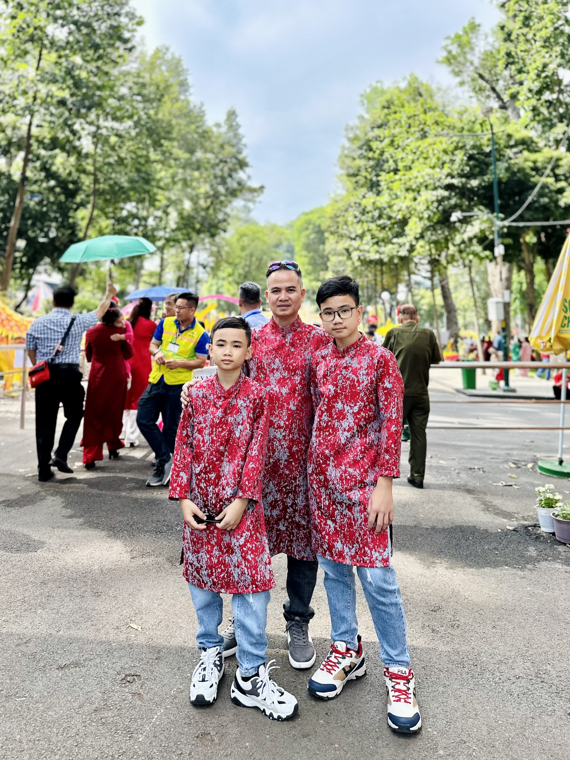 Áo Dài Nam cách tân