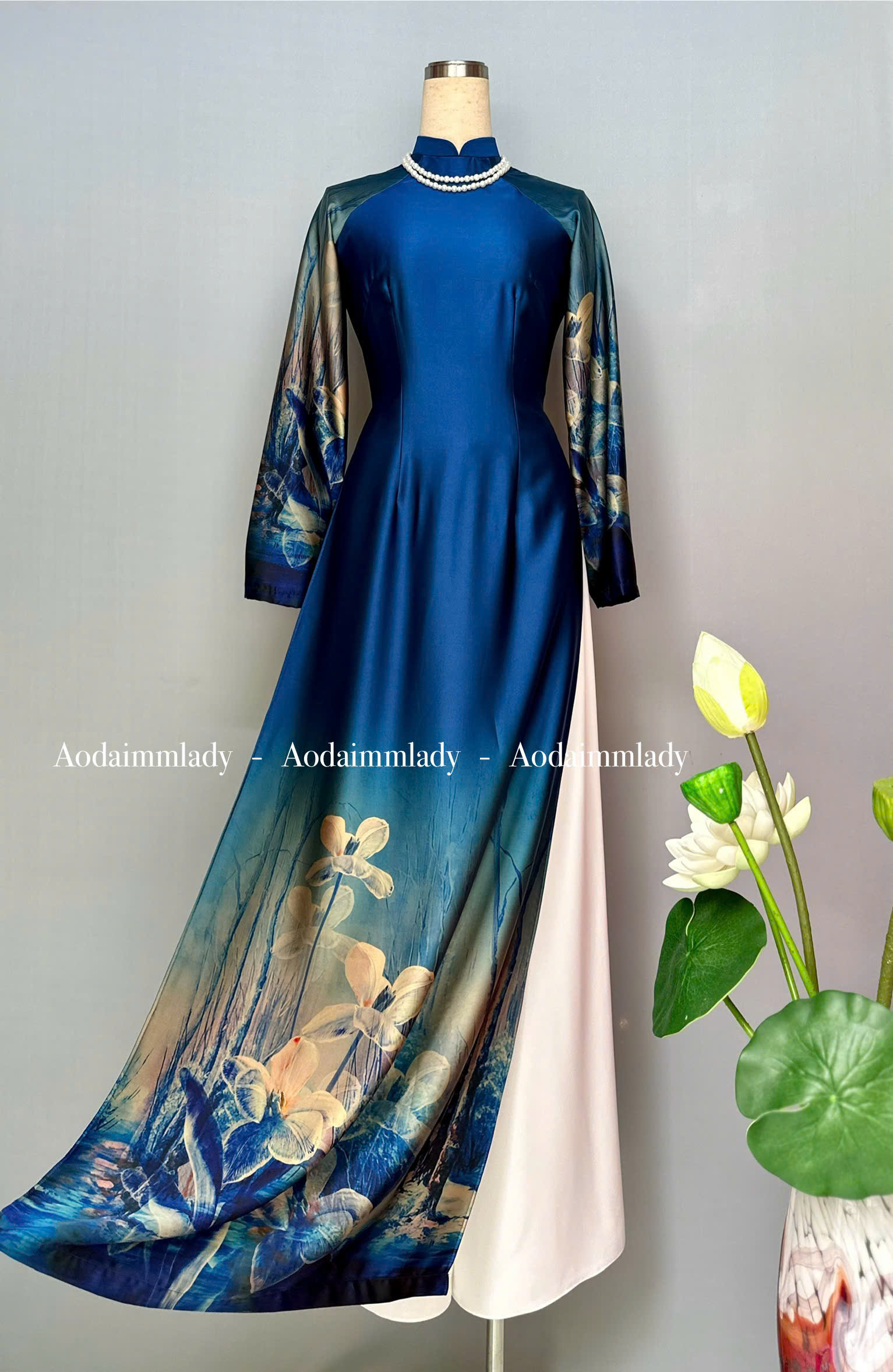 Áo dài truyền thống lụa nam phương