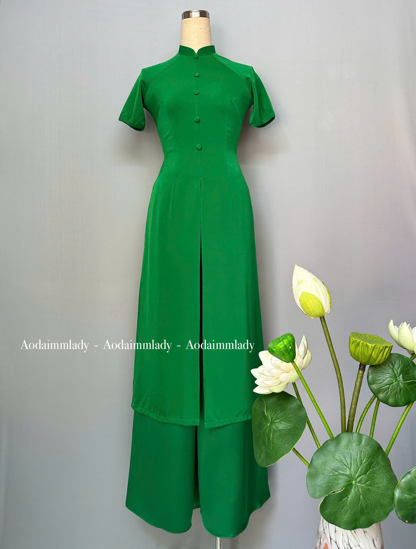 Áo Dài cách tân lụa trơn